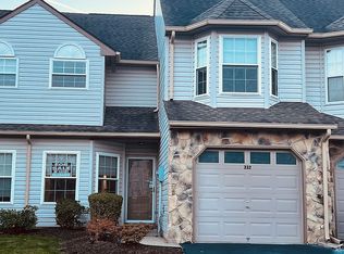 332 Lunar Rd, Piscataway, NJ 08854