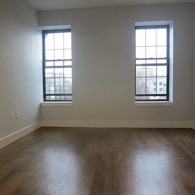 Rented by Nooklyn NYC LLC | media 55