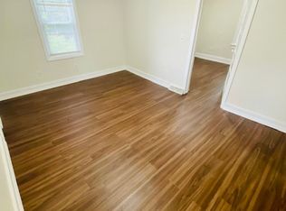 876 Elmore St #876, Green Bay, WI 54303