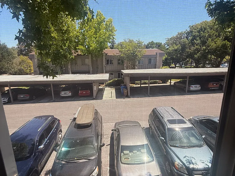 821 W California Ave #F — Photo 14