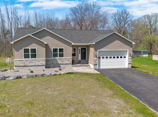7717 Roberts St, Canastota, NY 13032
