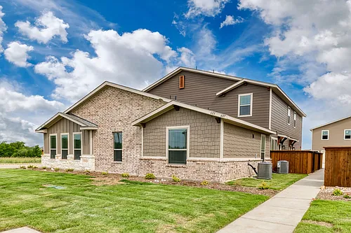 605 Harvest Moon Dr Photo 1 605 Harvest Moon Dr Photo 1
