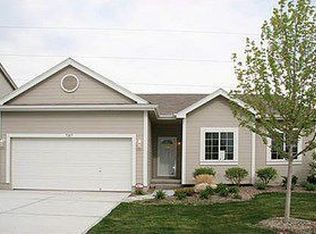 4614 N 164th St, Omaha, NE 68116