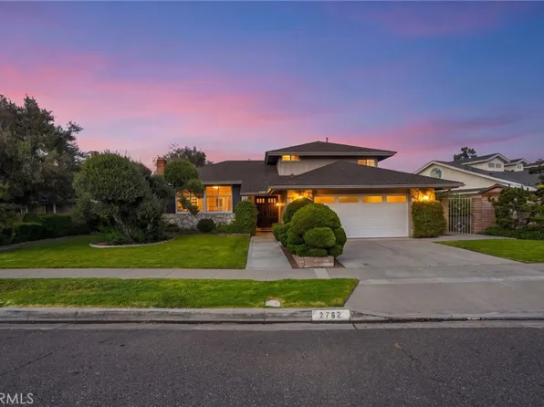 2762 Tern Cir, Costa Mesa, CA 92626