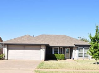 5204 Dewey St, Wichita Falls, TX 76306