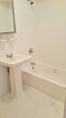 Rented by Azure Realty NY LLC | media 9