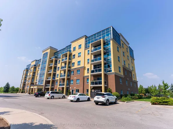 1421 Costigan Rd #307, Milton, ON L9T 2N4