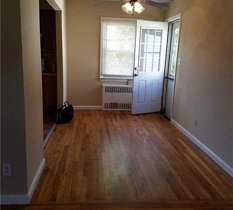 3rd image of 242 N Albany Ave