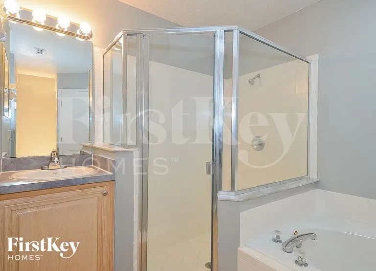 153 Johns Glen Dr — Photo 13