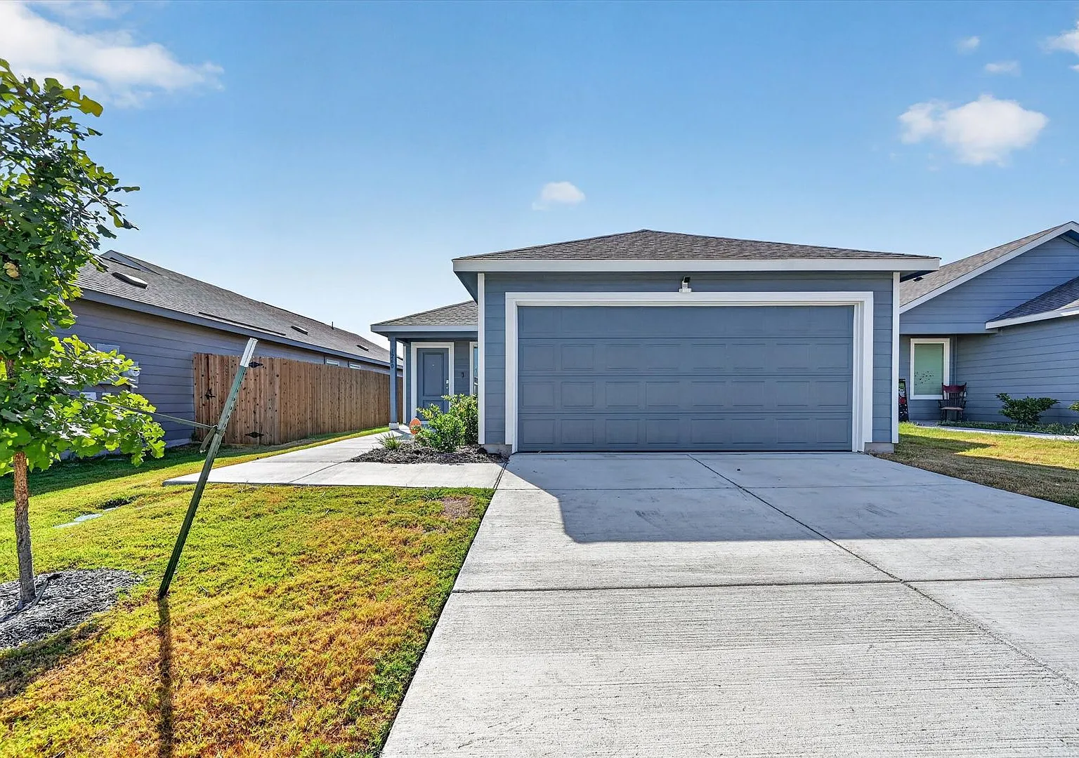 Newly Built Home in Wilmer, TX! — Photo 1