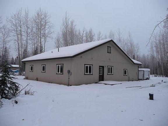4th image of 2392 Edsson Ave