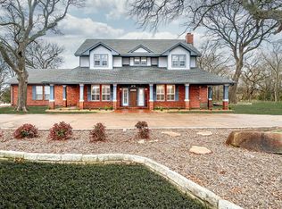 152 Schneider Rd, Sherman, TX 75090