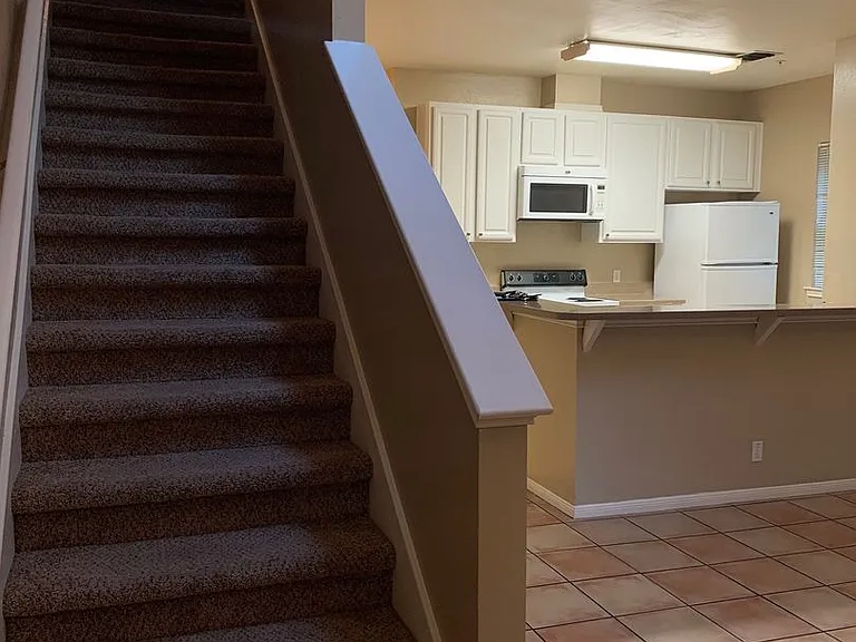 2405 Leon St #101-203 — Photo 19