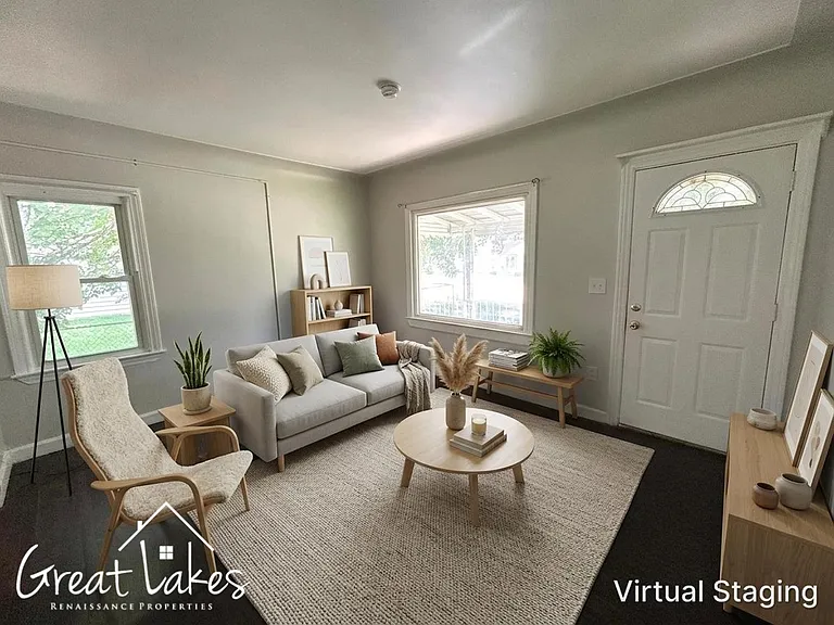 11493 Maxwell Ave — Photo 2