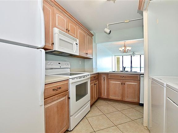 5th image of 9900 S Ocean Dr APT 705