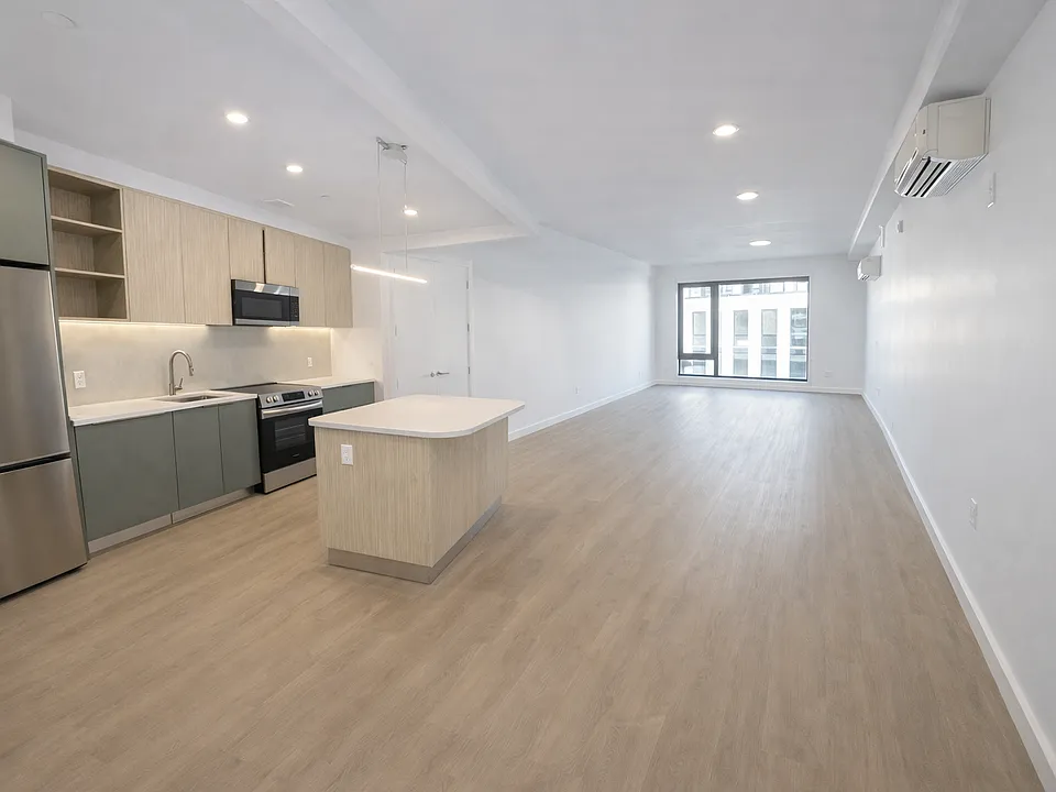 158 Lott St #103A