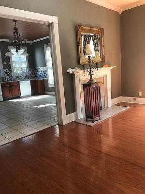 4th image of 55 Sanford St