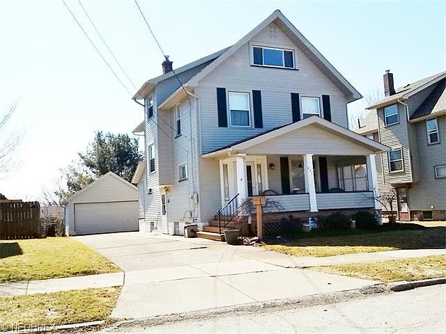 1st image of 231 E Howard St
