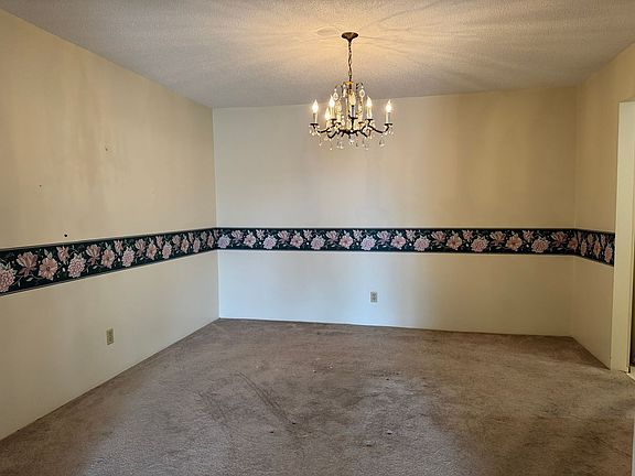 5th image of 727 Bellevue St #2D