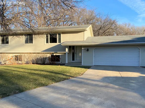 2640 Setter Cir, Mound, MN 55364