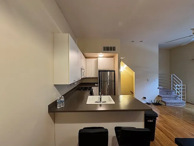 616 N Paulina St #1 — Photo 8