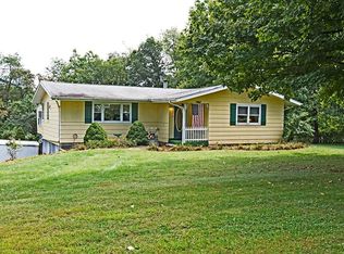 105 Marshall Ave, Mars, PA 16046