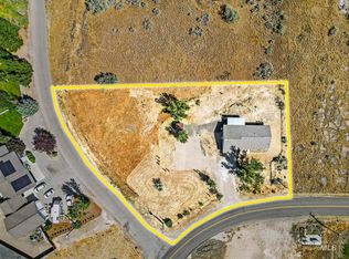 522 Silver Beach Dr, Jerome, ID 83338