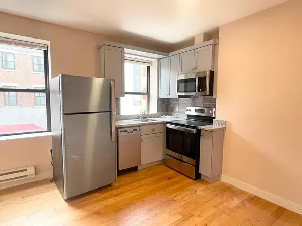 23 Hudson St #201, Boston, MA 02111