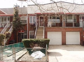 1st image of 1120 E 105th St