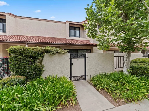 18130 Oxnard St Unit 71, Tarzana, CA 91356