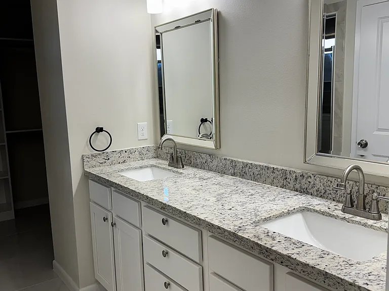 1413 El Caporal Dr — Photo 15