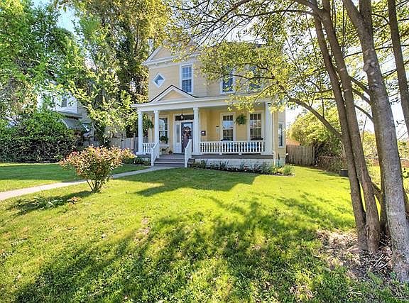 2nd image of 2105 Lamb Ave