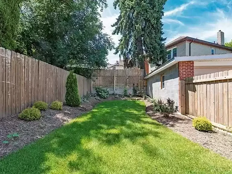 5516 Phillips Ave — Photo 4