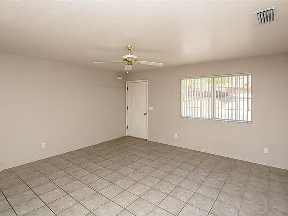 3rd image of 4210 Mercury Dr