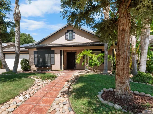 4744 W James Court, Visalia, CA 93277