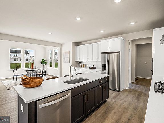 6th image of this home