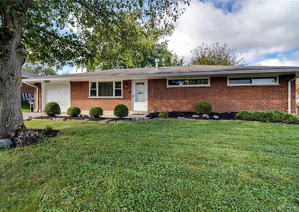 1st image of 631 Upland Dr