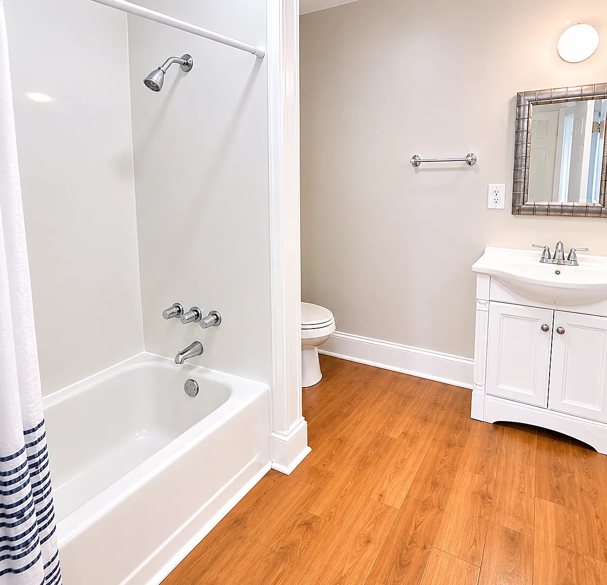 3 bed, 1176 sqft, $1,550 — Photo 4