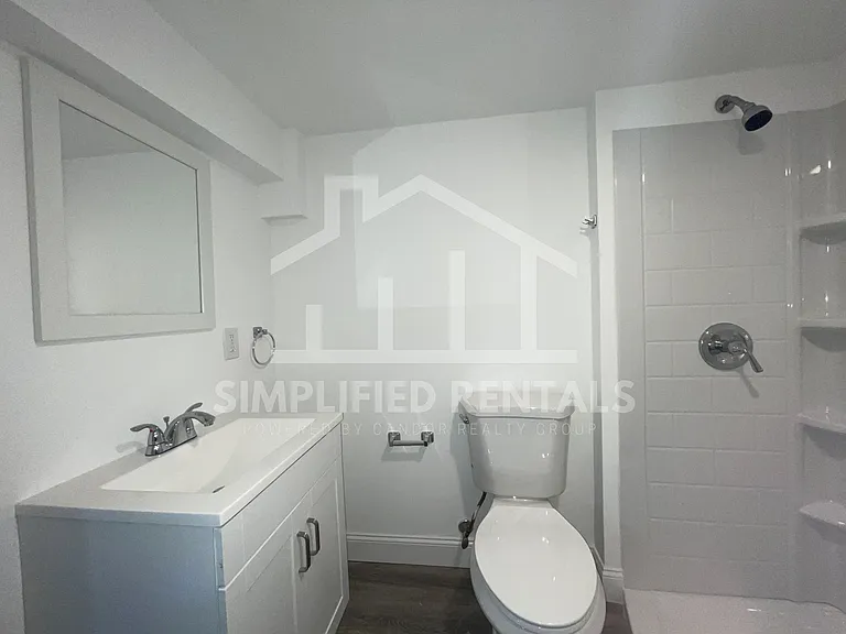 23 Elm St #12 — Photo 4