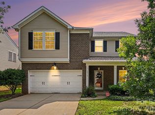 6918 Barefoot Forest Dr, Charlotte, NC 28269