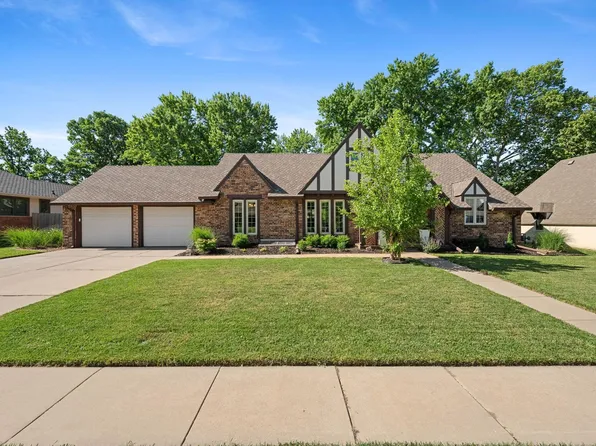 8409 E Overbrook St, Wichita, KS 67206