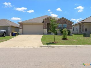 325 Jacquard Ct, Troy, TX 76579