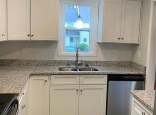 1748 Early Settlers Rd, North Chesterfield, VA 23235