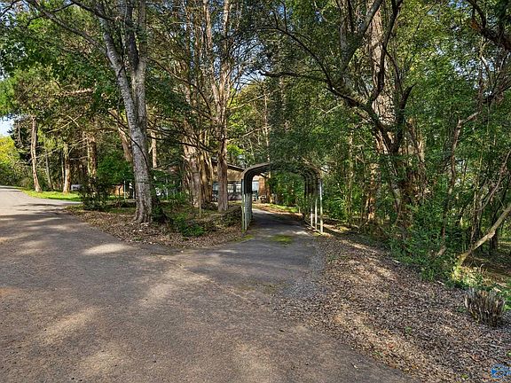 2nd image of 169 Deaton Rd