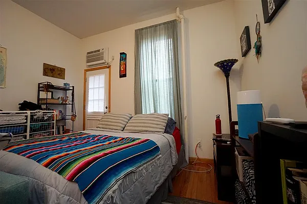 Rented by Compass | media 4