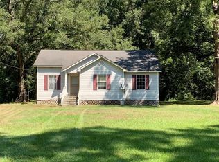 1736 Tenner Rd, Natchez, MS 39120