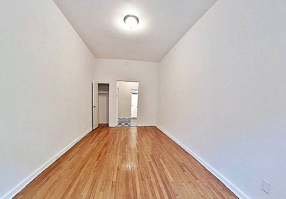 5th image of 258 E 78th St APT 2B
