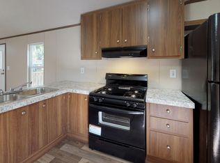 55 Grand Valley Dr, Springfield, IL 62702