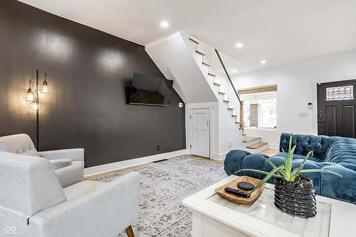 3220 N Park Ave — Photo 13