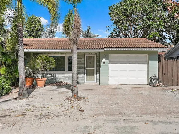 106 88th Ave, Treasure Island, FL 33706